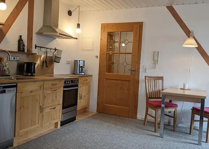 In Ruhiger Lage Direkt Am Wald *